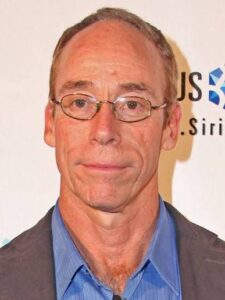 Steven Greer acuză guvernul american de o falsă transparență în privința OZN-urilor
