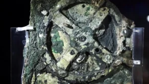 Mecanismul din Antikythera: computerul de acum 2.000 de ani care încă ne face să ne întrebăm cum a fost posibil