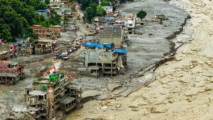 Nepal cere despăgubiri de la marii poluatori, după inundațiile devastatoare
