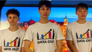 Trei elevi au demontat prejudecățile despre români